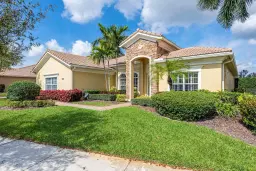 Picture of 593 SE Tres Belle Circle, Stuart, FL 34997
