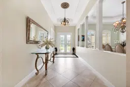 Picture of 593 SE Tres Belle Circle, Stuart, FL 34997