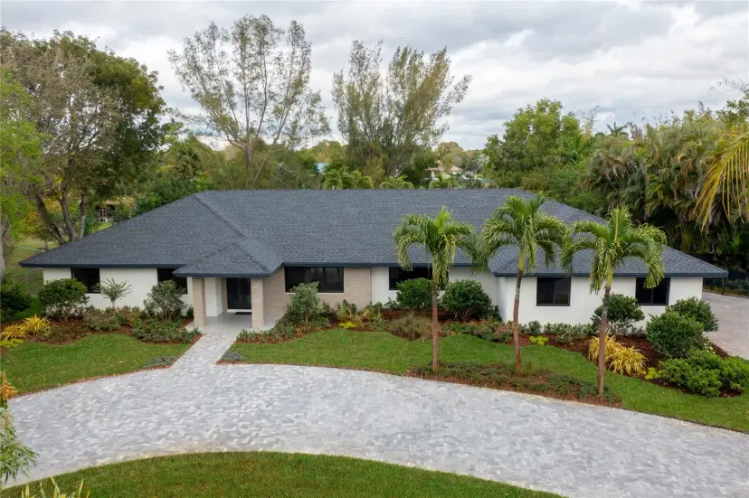Picture of 15901 SW 54 Place, Southwest Ranches FL 33331