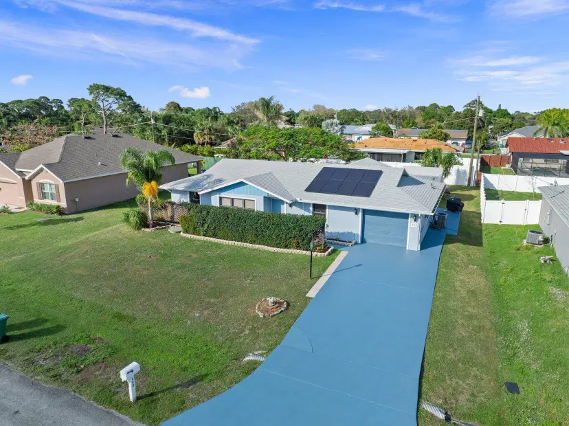 Picture of 132 NW Byron Street, Port St Lucie FL 34983