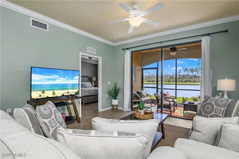 Picture of 9723 Acqua Ct 315, Naples FL 34113