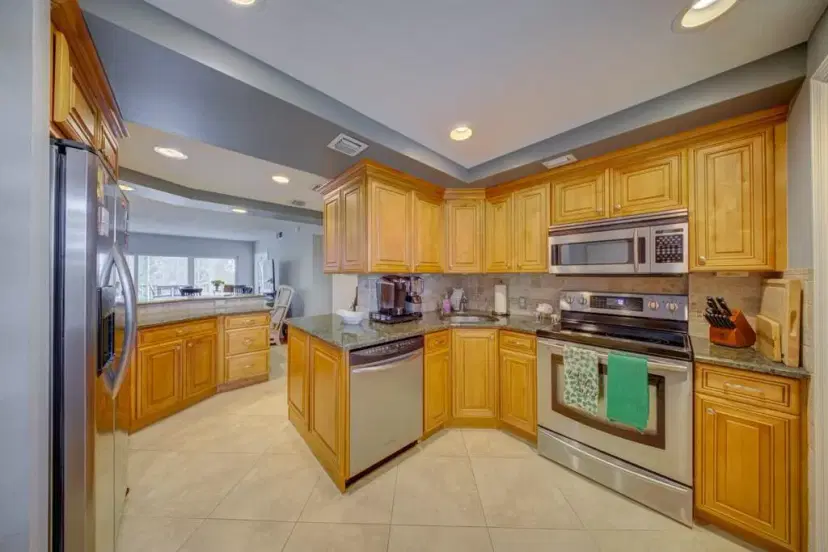 Picture of 3200 N Palm Aire Drive 503, Pompano Beach FL 33069