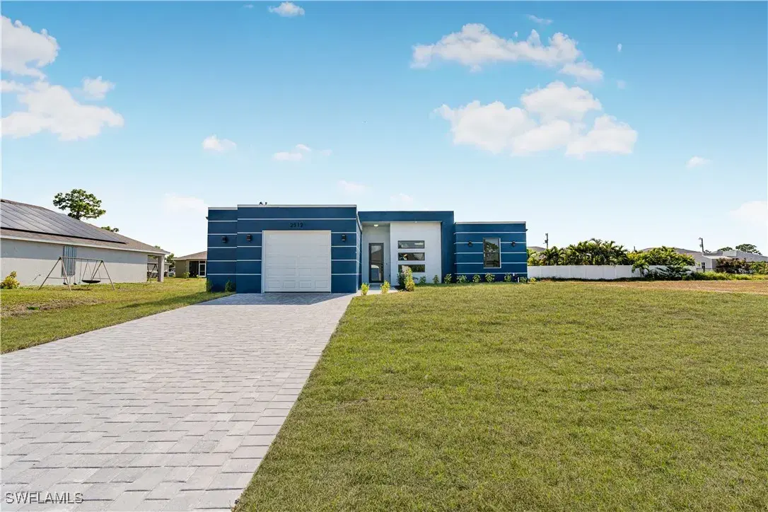 Picture of 669 Windermere Dr, Lehigh Acres, FL 33972