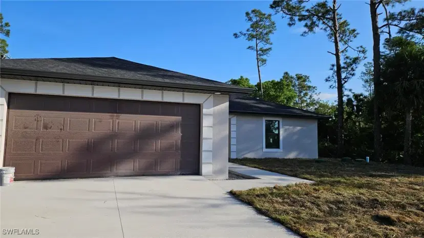 Picture of 1125 Copley St E, Lehigh Acres FL 33974