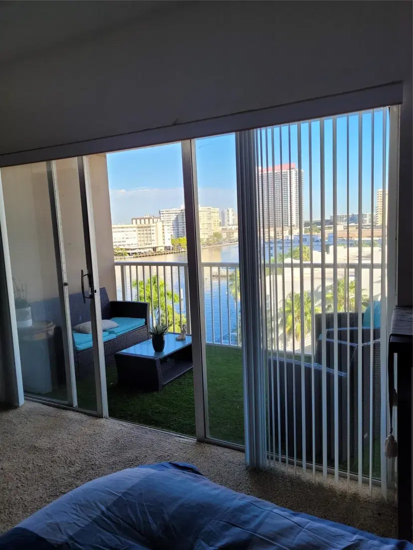 Picture of 1965 S Ocean Dr 6H, Hallandale Beach FL 33009