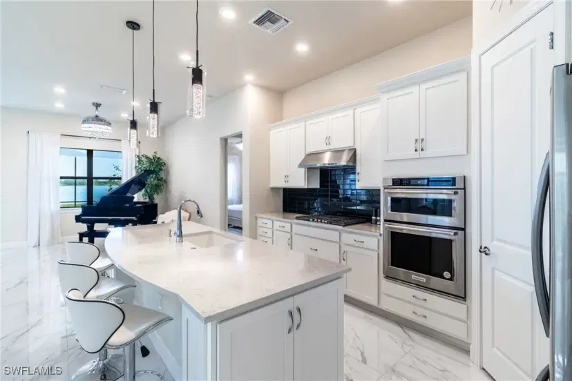 Picture of 19724 Aqua View Ln, Fort Myers FL 33913