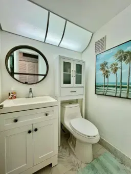 Picture of 2014 Cambridge A, Deerfield Beach, FL 33442