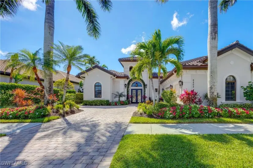 Picture of 8862 Shenendoah Cir, Naples FL 34113