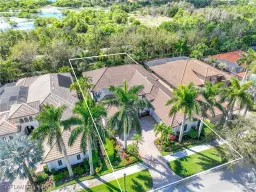 Picture of 8862 Shenendoah Cir, Naples, FL 34113