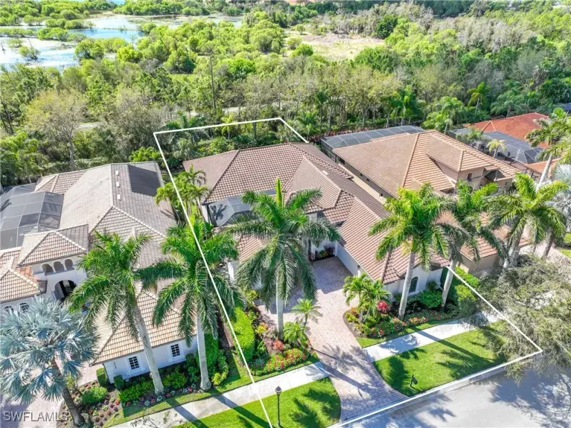 Picture of 8862 Shenendoah Cir, Naples FL 34113