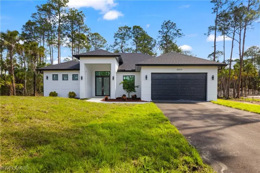 Picture of 4088 Everglades Blvd S, Naples FL 34117