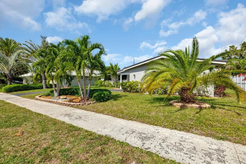 Picture of 2021 NE 59Th Place, Fort Lauderdale FL 33308