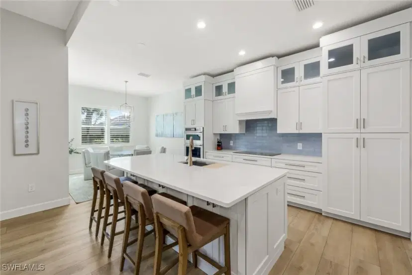 Picture of 9308 Fieldstone Ln, Naples FL 34120
