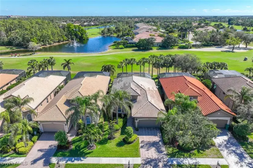 Picture of 6574 Caldecott Dr, Naples FL 34113