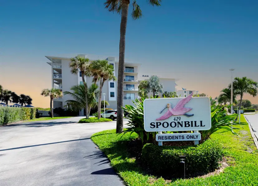 Picture of 429 NE Tradewind Lane 2106, Stuart FL 34996