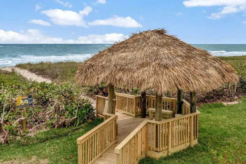Picture of 4810 N Hwy A1A 2, Fort Pierce FL 34949