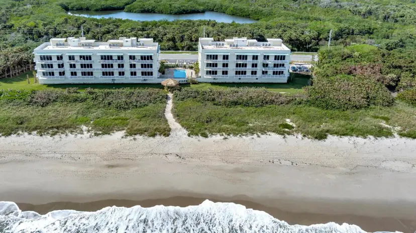 Picture of 4810 N Hwy A1A 2, Fort Pierce FL 34949