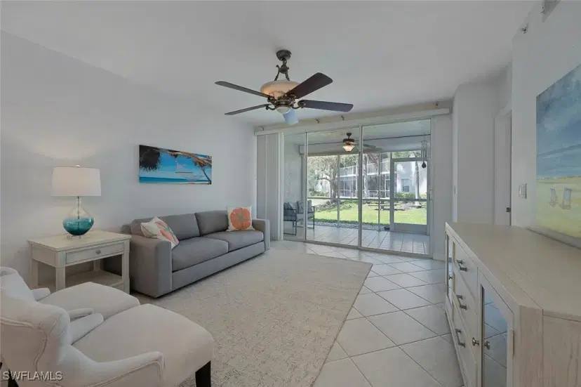 Picture of 2585 Old Groves Rd 104, Naples FL 34109