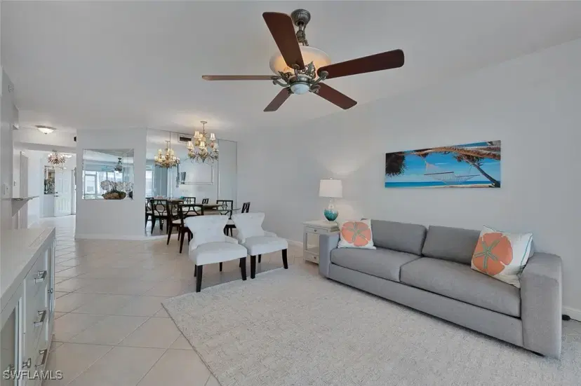 Picture of 2585 Old Groves Rd 104, Naples FL 34109