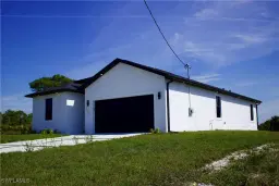 Picture of 7016 Tide Cir, Labelle, FL 33935