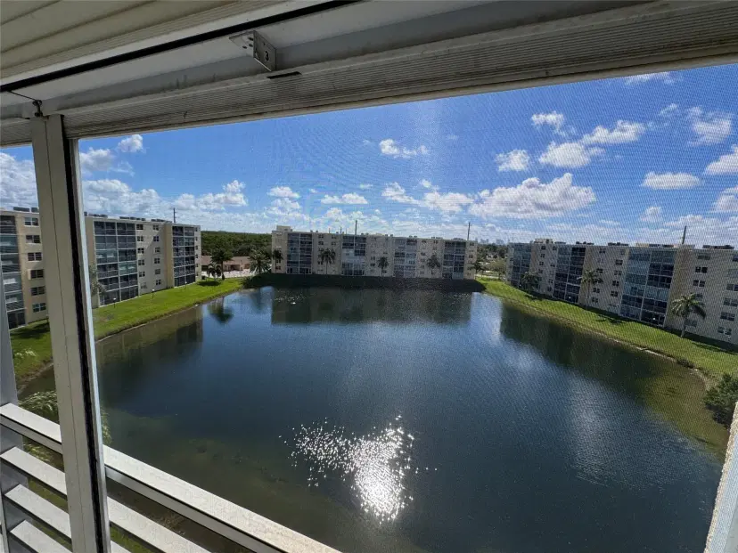 Picture of 401 SE 3Rd St 604, Dania Beach FL 33004