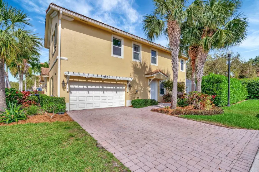 Picture of 4559 Cadiz Circle, Palm Beach Gardens FL 33418