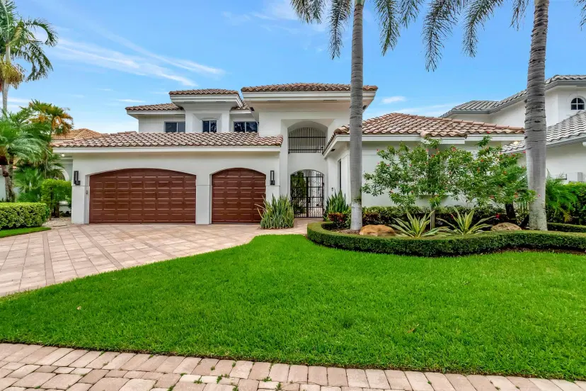 Picture of 4085 Avalon Pointe Drive, Boca Raton FL 33496