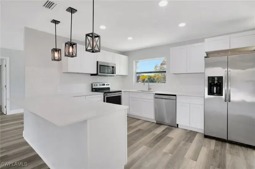 Picture of 3389 Dunbar St, Port Charlotte FL 33948