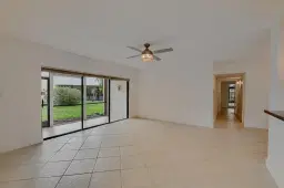 Picture of 516 Osprey Drive 14A, Delray Beach, FL 33444