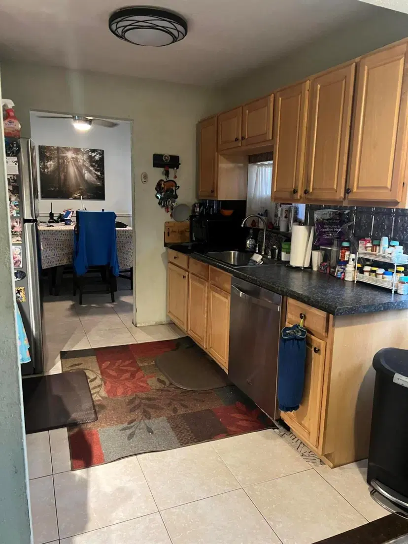 Picture of 412 NE Midvale Street, Port St Lucie FL 34952