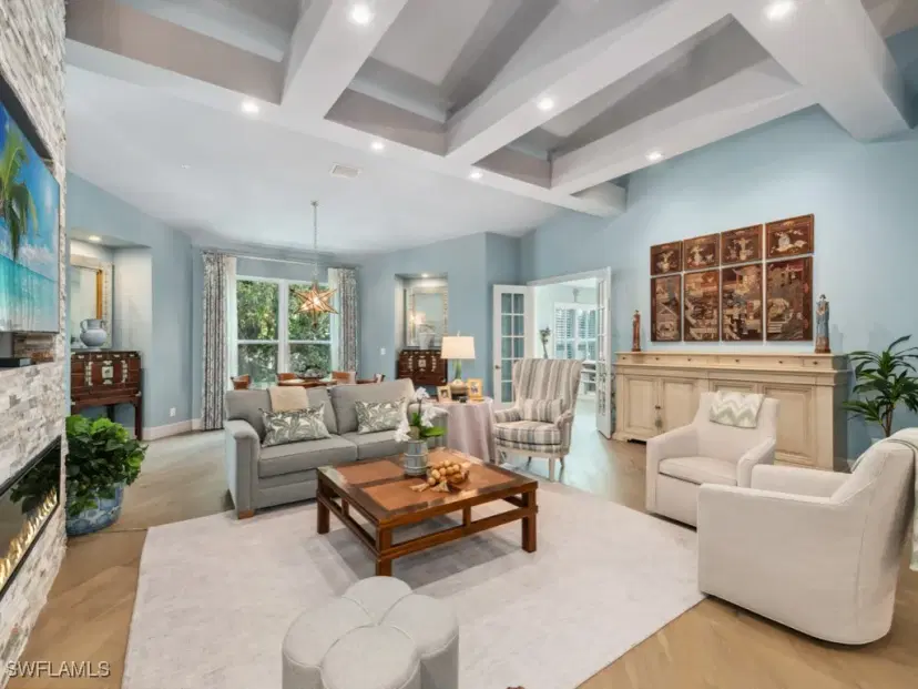 Picture of 247 Colonade Cir, Naples FL 34103