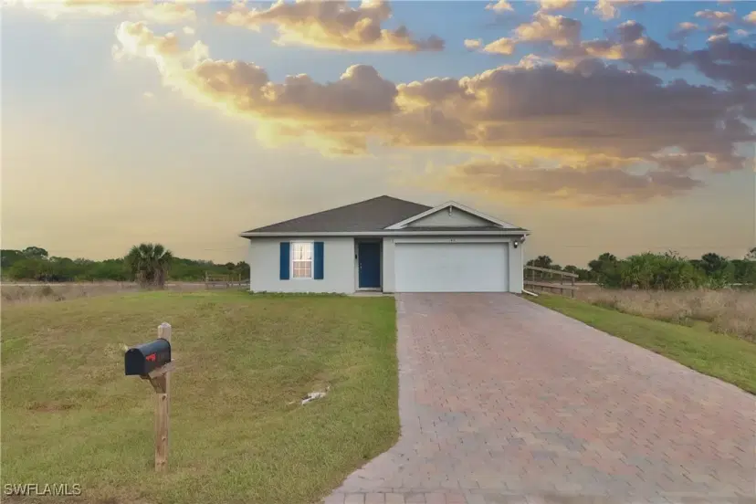 Picture of 140 Bethlehem Pl, Labelle FL 33935