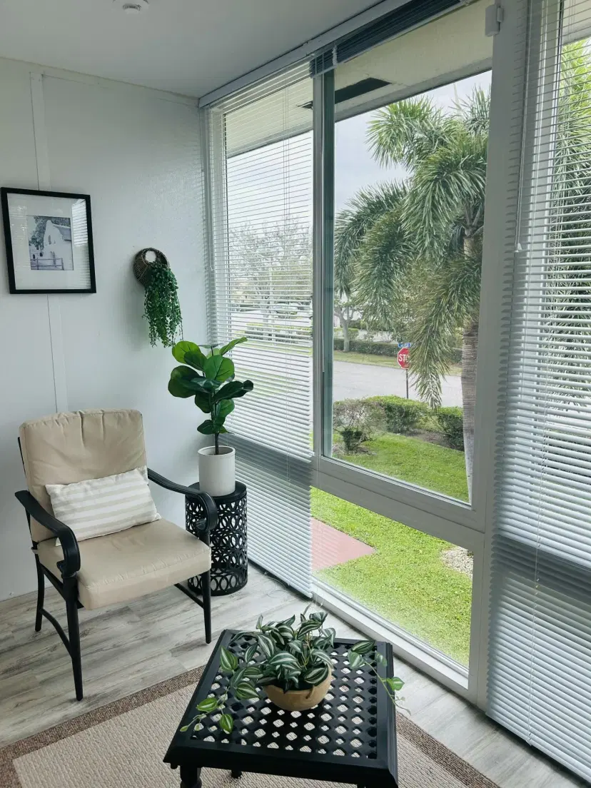 Picture of 50 Plymouth F, West Palm Beach FL 33417