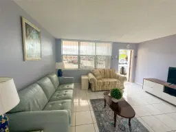 Picture of 9021 Sunrise Lakes Blvd 118, Sunrise, FL 33322