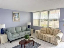 Picture of 9021 Sunrise Lakes Blvd 118, Sunrise, FL 33322