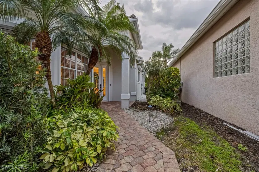 Picture of 14789 Glen Eden Dr, Naples FL 34110