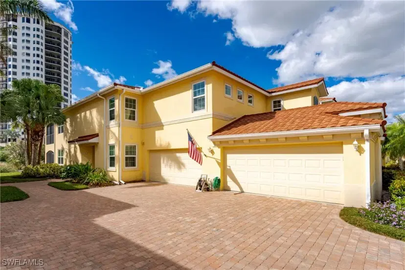 Picture of 1281 Rialto Way, Naples FL 34114
