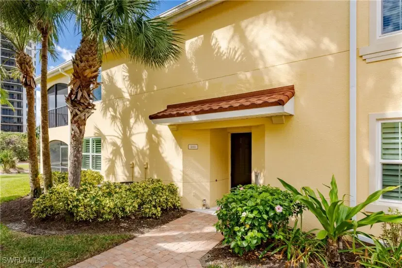 Picture of 1281 Rialto Way, Naples FL 34114