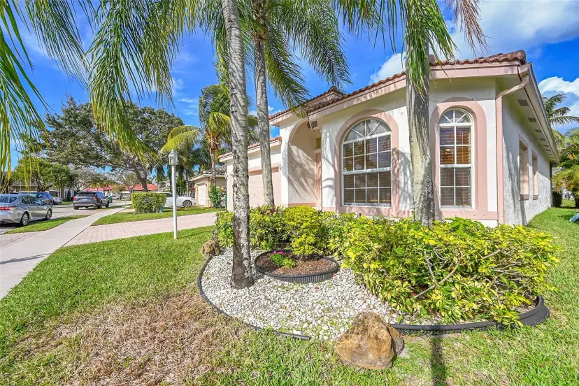 Picture of 4715 NW 119Th Ave, Coral Springs FL 33076