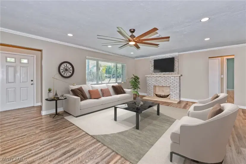 Picture of 2143 Tropic Ave, Fort Myers FL 33905