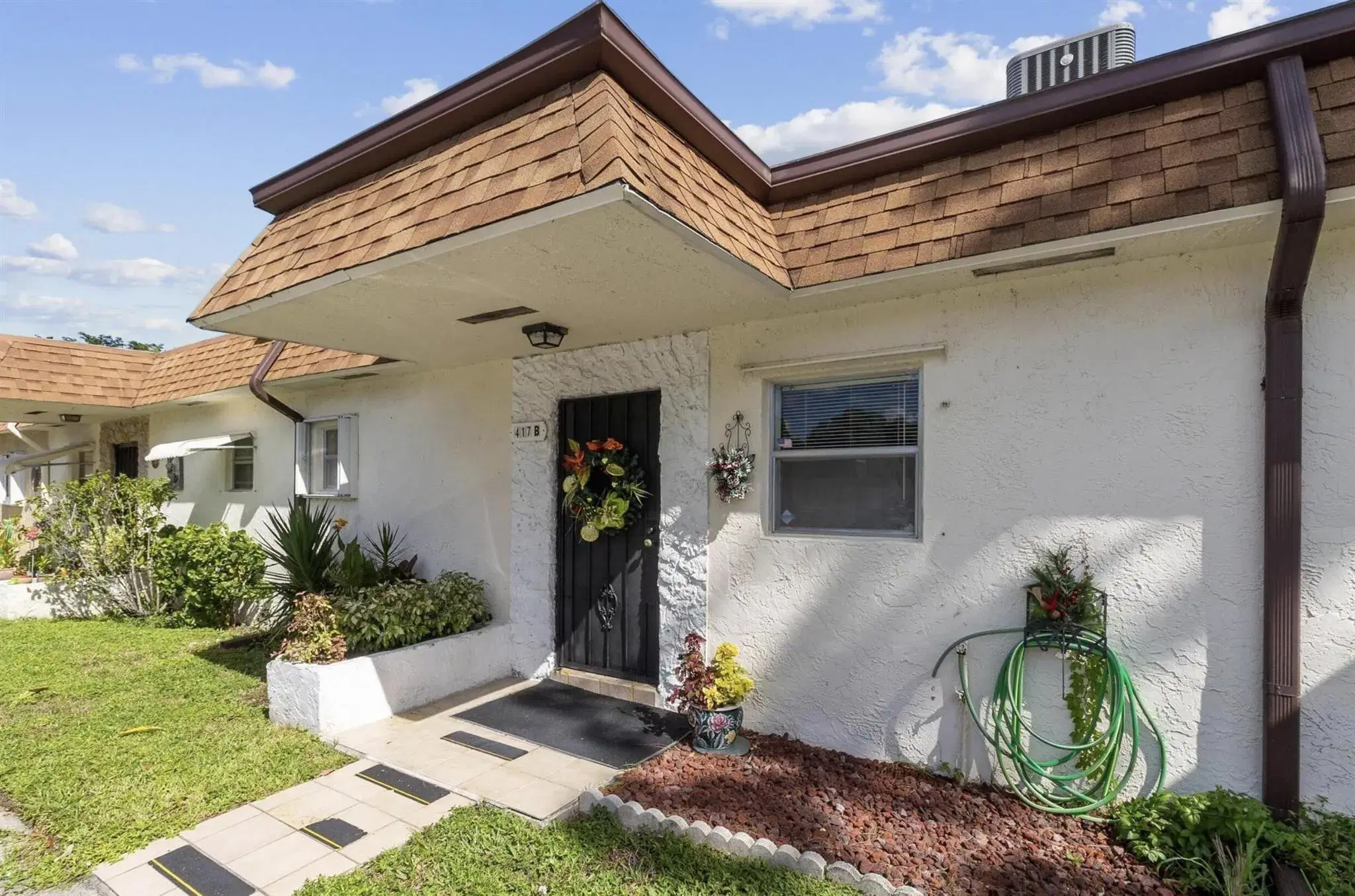 Picture of 417 SW Natura Avenue B, Deerfield Beach, FL 33441
