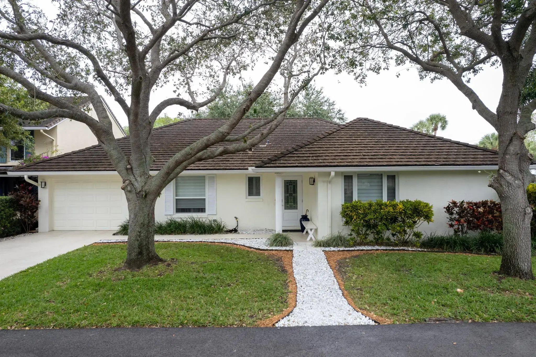 Picture of 11473 Riverwood Place, North Palm Beach, FL 33408