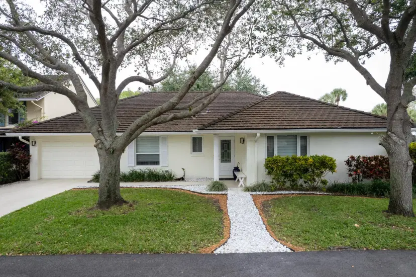 Picture of 11473 Riverwood Place, North Palm Beach FL 33408