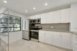 Picture of 21578 Juego Circle 26H, Boca Raton, FL 33433