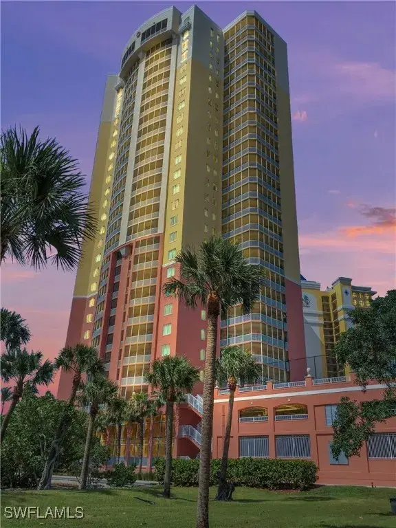Picture of 2743 1St St 1005, Fort Myers FL 33916