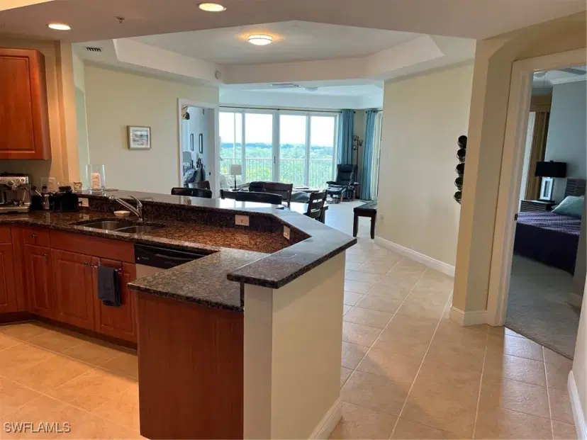 Picture of 2743 1St St 1005, Fort Myers FL 33916