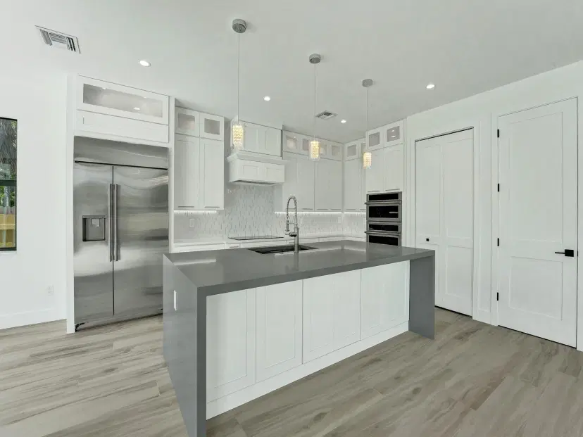 Picture of 130 E Hart Street, Lantana FL 33462