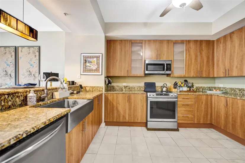 Picture of 2617 NE 14Th Ave 401, Wilton Manors FL 33334
