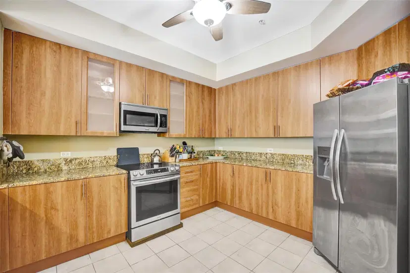 Picture of 2617 NE 14Th Ave 401, Wilton Manors FL 33334