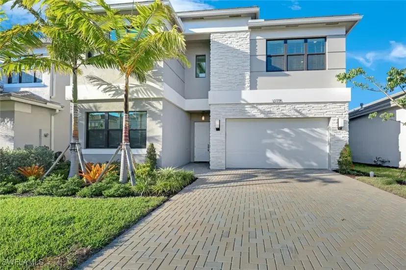 Picture of 12775 Woodbury Dr, Estero FL 33928
